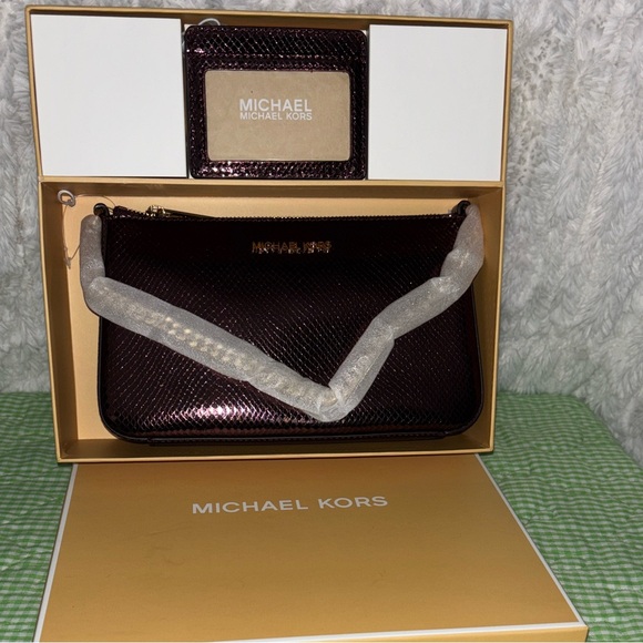 Michael Kors Purple Wristlet with Glittery Accents - Picture 1 of 7